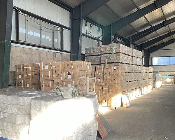 Склад в Китае